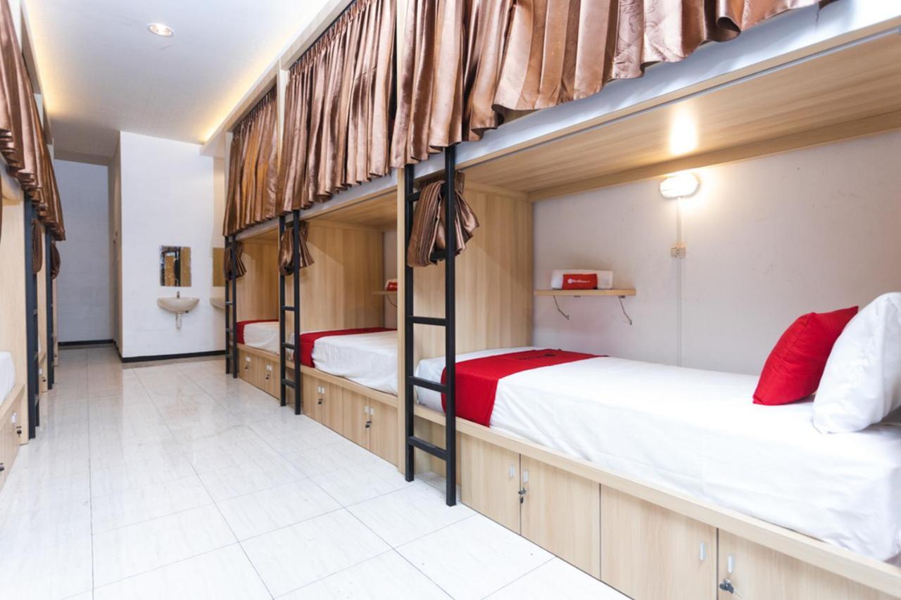 Reddoorz Hostel @ Malang City Center 2 Exteriér fotografie